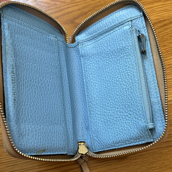 Gucci Tan Leather Wallet - Picture 8 of 11